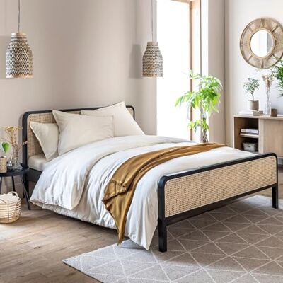 Terre de Nuit Lit adulte en pin massif noir avec véritable cannage ANNA 140x200 LT17018 - Publicité Terre de Nuit Lit adulte en pin massif noir avec véritable cannage ANNA 140x200 LT17018 - Publicité