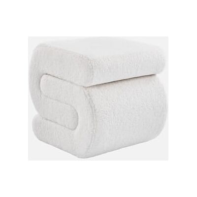 sweeek Tabouret/Pouf Design revêtement Bouclette crème 1 Place L 43 x P 47 x H 44cm Sasha - Publicité sweeek Tabouret/Pouf Design revêtement Bouclette crème 1 Place L 43 x P 47 x H 44cm Sasha - Publicité