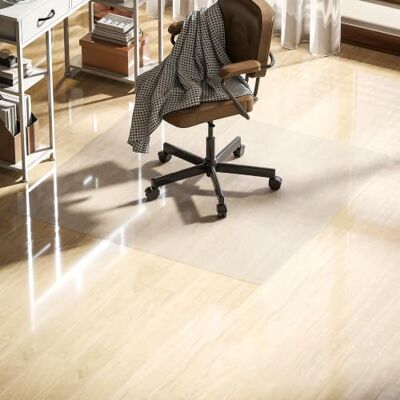 HOMCOM Tapis de Chaise de Bureau 120x120cm Rectangulaire Transparent Tapis de Protection Antidérapants, en Plastique - Publicité HOMCOM Tapis de Chaise de Bureau 120x120cm Rectangulaire Transparent Tapis de Protection Antidérapants, en Plastique - Publicité