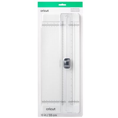 Cricut Portable Trimmer 33 cm (13) Compagnon parfait pour les machines à découper - Publicité Cricut Portable Trimmer 33 cm (13) Compagnon parfait pour les machines à découper - Publicité
