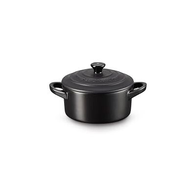Le Creuset Petite Ronde Cocotte - Publicité Le Creuset Petite Ronde Cocotte - Publicité