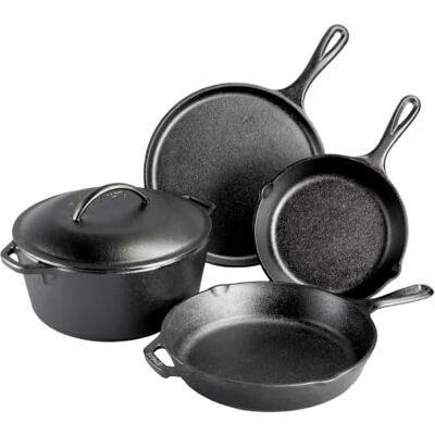 Lodge Batterie de cuisine en fonte naturelle 4 pièces Cocotte, 2 poêles, Crêpière Sain et sans PFAS Tous feux dont induction, four & BBQ Made in USA - Publicité Lodge Batterie de cuisine en fonte naturelle 4 pièces Cocotte, 2 poêles, Crêpière Sain et sans PFAS Tous feux dont induction, four & BBQ Made in USA - Publicité
