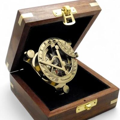 KHUMYAYAD Boussole en laiton avec cadran solaire style nautique vintage 7,6 cm - Publicité KHUMYAYAD Boussole en laiton avec cadran solaire style nautique vintage 7,6 cm - Publicité