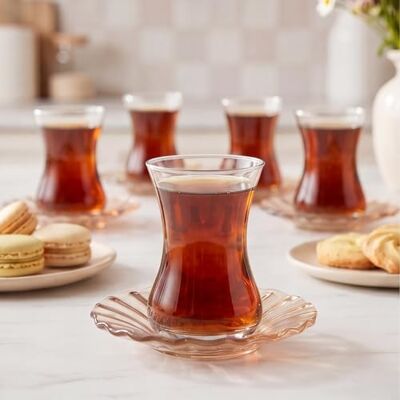 KARACA Luna Cay Bardagi Lot de 12 verres à thé, turcs, pour 6 personnes, verres à thé et soucoupes, marron clair moderne - Publicité KARACA Luna Cay Bardagi Lot de 12 verres à thé, turcs, pour 6 personnes, verres à thé et soucoupes, marron clair moderne - Publicité