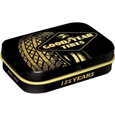 ART Boîte à pilules rétro, 4 x 6 x 1,6 cm, Goodyear – 125 Years – Idée de cadeau pour fans de moteur, avec dragées à la menthe, design vintage - Publicité ART Boîte à pilules rétro, 4 x 6 x 1,6 cm, Goodyear – 125 Years – Idée de cadeau pour fans de moteur, avec dragées à la menthe, design vintage - Publicité