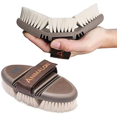Animalon - CareFlex - Cheveux de chèvre - Ergonomique - Brosse brillante - Publicité Animalon - CareFlex - Cheveux de chèvre - Ergonomique - Brosse brillante - Publicité