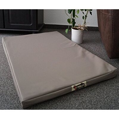 Hundebettenmanufaktur Matelas pour chien / tapis de panier pour chien Housse en similicuir et mousse de 5 cm Disponible en différentes couleurs et tailles - Publicité Hundebettenmanufaktur Matelas pour chien / tapis de panier pour chien Housse en similicuir et mousse de 5 cm Disponible en différentes couleurs et tailles - Publicité