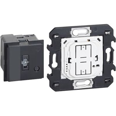 Bticino K4500C Passerelle pour le contrôle des lumières, stores, appareils électroniques connectés à des prises connectées avec l'application HOME+CONTROL ou avec la voix, Commande Entrer&Quitter - Publicité Bticino K4500C Passerelle pour le contrôle des lumières, stores, appareils électroniques connectés à des prises connectées avec l'application HOME+CONTROL ou avec la voix, Commande Entrer&Quitter - Publicité