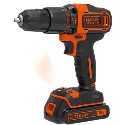 Black & Decker - Bdchd18kb - 18V - 2x1.5Ah Li-Ion - Drill - Publicité Black & Decker - Bdchd18kb - 18V - 2x1.5Ah Li-Ion - Drill - Publicité