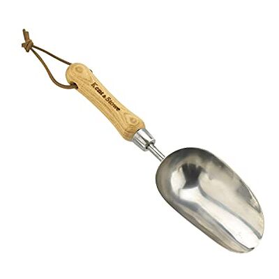 Kent & Stowe pelle de jardin – Pelle à terreau en acier inox pour planter et transplanter, pelle à main avec poignée en frêne, longueur : 33 cm - Publicité Kent & Stowe pelle de jardin – Pelle à terreau en acier inox pour planter et transplanter, pelle à main avec poignée en frêne, longueur : 33 cm - Publicité
