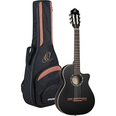 Ortega Guitars Guitare Classique Électro-Acoustique – 3/4 – Family Series – Housse Incluse – Épicéa/Acajou, Noir (RCE125SBK-3/4) - Publicité Ortega Guitars Guitare Classique Électro-Acoustique – 3/4 – Family Series – Housse Incluse – Épicéa/Acajou, Noir (RCE125SBK-3/4) - Publicité