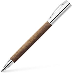 Faber-Castell 148585 Roller Ambition Noyer, largeur de trait 0,5 mm, mine noire, avec emballage cadeau - Publicité Faber-Castell 148585 Roller Ambition Noyer, largeur de trait 0,5 mm, mine noire, avec emballage cadeau - Publicité