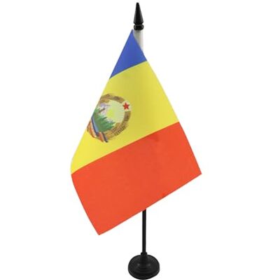 AZ FLAG Drapeau De Table République socialiste de Roumanie 1947-1989 21x14 cm Petit Drapeau Communiste Roumain De Bureau 100% Polyester Avec Hampe De 25cm Et Socle En Plastique Noir - Publicité AZ FLAG Drapeau De Table République socialiste de Roumanie 1947-1989 21x14 cm Petit Drapeau Communiste Roumain De Bureau 100% Polyester Avec Hampe De 25cm Et Socle En Plastique Noir - Publicité