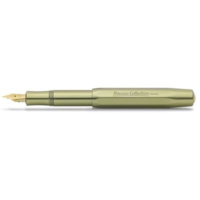 Kaweco Collection Olivine I Stylo plume en aluminium avec pointe en acier pour cartouches d'encre et boîte en métal Pointe : EF (extra fine) - Publicité Kaweco Collection Olivine I Stylo plume en aluminium avec pointe en acier pour cartouches d'encre et boîte en métal Pointe : EF (extra fine) - Publicité