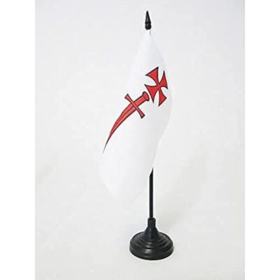 AZ FLAG Drapeau De Table Ordre des Chevaliers Porte-Glaive 15x15 cm Petit Drapeau De L'Ordre Des Frères De L'Épée De Bureau 100% Polyester Avec Hampe De 25cm Et Socle En Plastique Noir - Publicité AZ FLAG Drapeau De Table Ordre des Chevaliers Porte-Glaive 15x15 cm Petit Drapeau De L'Ordre Des Frères De L'Épée De Bureau 100% Polyester Avec Hampe De 25cm Et Socle En Plastique Noir - Publicité