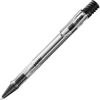 Lamy safari vista Stylo à bille avec grip ergonomique et largeur de trait M pour une écriture longue et agréable en plastique robuste ASA avec recharge grande capacité M 16 en noir - Publicité Lamy safari vista Stylo à bille avec grip ergonomique et largeur de trait M pour une écriture longue et agréable en plastique robuste ASA avec recharge grande capacité M 16 en noir - Publicité