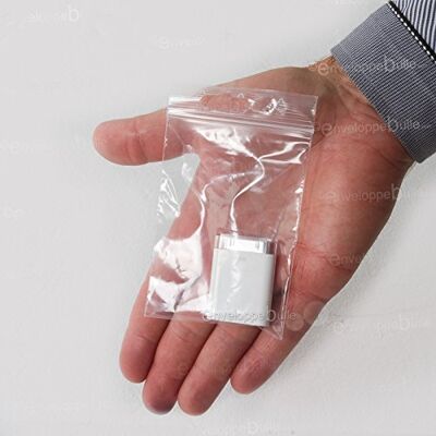 enveloppebulle Lot de 1000 Sachets plastiques à fermeture ZIP 70x100mm avec trou de suspension - Publicité enveloppebulle Lot de 1000 Sachets plastiques à fermeture ZIP 70x100mm avec trou de suspension - Publicité