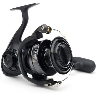 Daiwa Moulinet Black Gold Nero 3000 - Publicité Daiwa Moulinet Black Gold Nero 3000 - Publicité