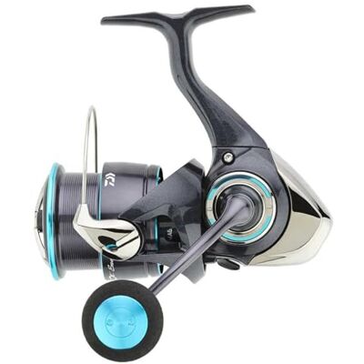 Daiwa Moulinet Eging Emeraldas E 23Lt 2500 S H 195g R.5.6 Tmv.79cm Dg.5kg EMEE23LT2500SH - Publicité Daiwa Moulinet Eging Emeraldas E 23Lt 2500 S H 195g R.5.6 Tmv.79cm Dg.5kg EMEE23LT2500SH - Publicité