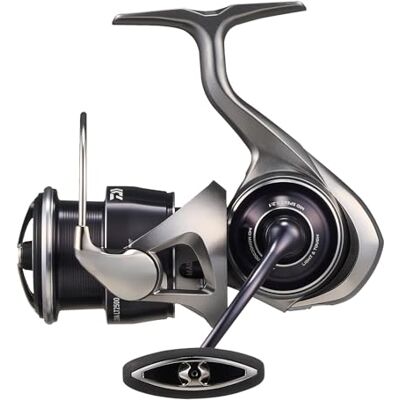 Daiwa 25 Caldia LT 2500 3000 C - Moulin de Pêche - Publicité Daiwa 25 Caldia LT 2500 3000 C - Moulin de Pêche - Publicité
