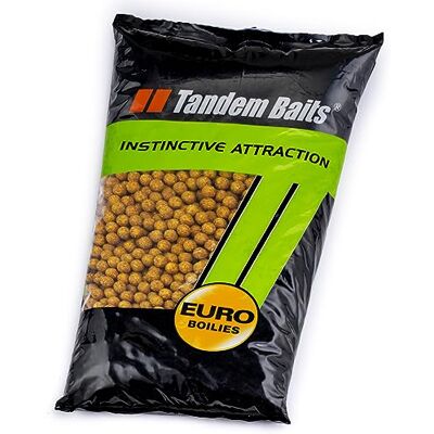 Tandem Baits Euro Boilies pour Carpes Pêche Banane 16 mm 10 kg - Publicité Tandem Baits Euro Boilies pour Carpes Pêche Banane 16 mm 10 kg - Publicité