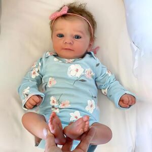 Hengluck 19pouces Poupée bébé Reborn Fille Realiste Silicone Poupée Vrai Poupon on dirait Un Vrai bébé Baby Dolls Fille Ouvrez Les Yeux Enfant Toddlers Réincarnées Nouveau-né - Publicité Hengluck 19pouces Poupée bébé Reborn Fille Realiste Silicone Poupée Vrai Poupon on dirait Un Vrai bébé Baby Dolls Fille Ouvrez Les Yeux Enfant Toddlers Réincarnées Nouveau-né - Publicité