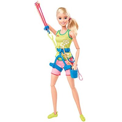 Barbie Sport Tokyo 2020, Coffret Escalade, Poupée articulée Blonde avec Baudrier, Veste des Jeux Olympiques et Accessoires, Jouet pour Enfant, GJL75 Multicolore - Publicité Barbie Sport Tokyo 2020, Coffret Escalade, Poupée articulée Blonde avec Baudrier, Veste des Jeux Olympiques et Accessoires, Jouet pour Enfant, GJL75 Multicolore - Publicité