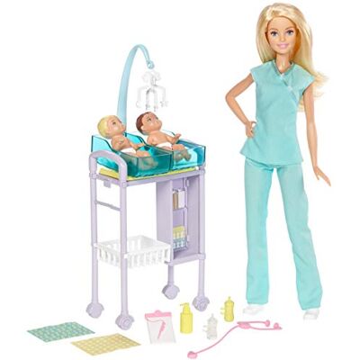 Barbie Pédiatre Poupée Mannequin, DVG10 - Publicité Barbie Pédiatre Poupée Mannequin, DVG10 - Publicité