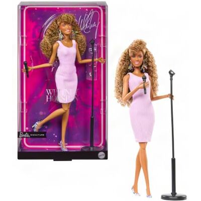 Barbie Signature Poupée de Collection Whitney Houston Robe emblématique du clip « I Wanna Dance with Somebody (Who Loves Me) » et accessoire microphone, JJY07 - Publicité Barbie Signature Poupée de Collection Whitney Houston Robe emblématique du clip « I Wanna Dance with Somebody (Who Loves Me) » et accessoire microphone, JJY07 - Publicité