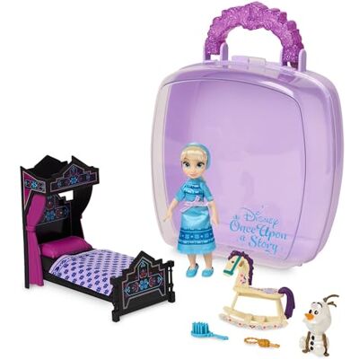 Disney Officiel Coffret Mini Poupée Elsa, La Reine des Neiges, Once Upon a Story, 7 pièces, Ensemble de Figurines avec Accessoires, incluant Olaf et Cheval à Bascule, Dès 3 Ans - Publicité Disney Officiel Coffret Mini Poupée Elsa, La Reine des Neiges, Once Upon a Story, 7 pièces, Ensemble de Figurines avec Accessoires, incluant Olaf et Cheval à Bascule, Dès 3 Ans - Publicité