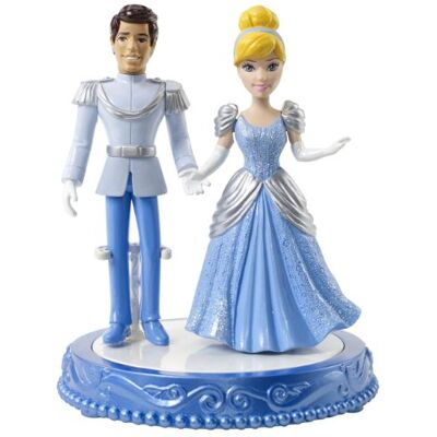 Disney Princesses X2839 Poupée et Mini-poupée Mini Cendrillon et son Prince - Publicité Disney Princesses X2839 Poupée et Mini-poupée Mini Cendrillon et son Prince - Publicité