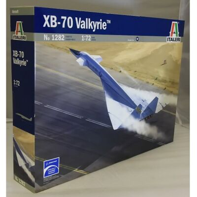 Italeri T2M I1282 Maquette Plastique à Assembler XB-70 Valkyrie Echelle 1/72 - Publicité Italeri T2M I1282 Maquette Plastique à Assembler XB-70 Valkyrie Echelle 1/72 - Publicité