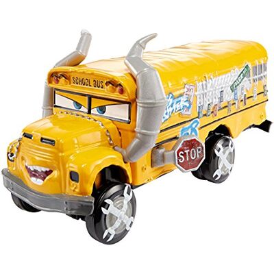 Disney Cars DXV94 Cars 3 Mega Vehicule Miss Fritter - Publicité Disney Cars DXV94 Cars 3 Mega Vehicule Miss Fritter - Publicité