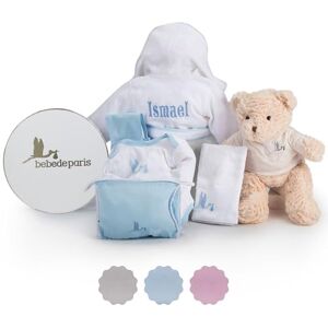 BebeDeParis Cadeau de Naissance Personnalisé avec Peignoir de bain brodé pour bébé en mousse et ours en peluche (bleu) Présenté dans une Élégante Boîte Vintage Taille 6/12 mois - Publicité BebeDeParis Cadeau de Naissance Personnalisé avec Peignoir de bain brodé pour bébé en mousse et ours en peluche (bleu) Présenté dans une Élégante Boîte Vintage Taille 6/12 mois - Publicité