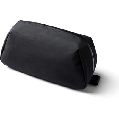 Bellroy Toiletry Kit Plus – (Trousse de toilette, sac) - Publicité Bellroy Toiletry Kit Plus – (Trousse de toilette, sac) - Publicité