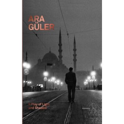 XXX Ara GUler /anglais - Publicité XXX Ara GUler /anglais - Publicité