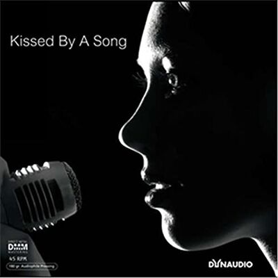 Various Dynaudio-Kissed By a Song - Publicité Various Dynaudio-Kissed By a Song - Publicité