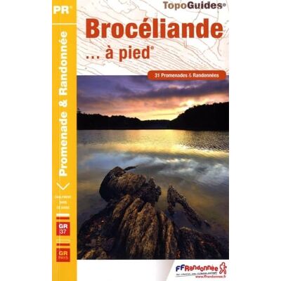 COLLECTIF BROCELIANDE A PIED 2017 35-56 PR P353 - Publicité COLLECTIF BROCELIANDE A PIED 2017 35-56 PR P353 - Publicité