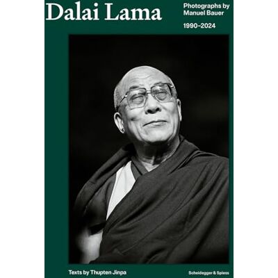 Dalai Lama: Photographs by Manuel Bauer. 1990–2024 - Publicité Dalai Lama: Photographs by Manuel Bauer. 1990–2024 - Publicité