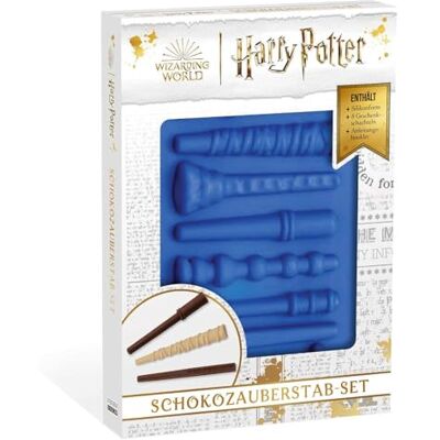 Panini Harry Potter: Schokozauberstab-Set: Set enthält: Silikonform mit 8 geprägten Zauberstab-Formen, 8 folierte Geschenkschachteln für die Zauberstäbe, Buch mit Anleitung (12 Seiten) - Publicité Panini Harry Potter: Schokozauberstab-Set: Set enthält: Silikonform mit 8 geprägten Zauberstab-Formen, 8 folierte Geschenkschachteln für die Zauberstäbe, Buch mit Anleitung (12 Seiten) - Publicité