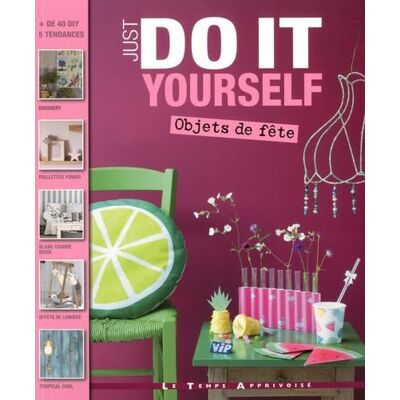 et puis la neige, Charlotte de Objets de fête - Publicité et puis la neige, Charlotte de Objets de fête - Publicité