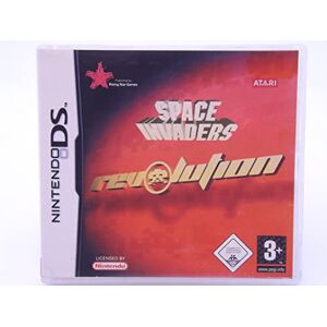 Namco Bandai Space Invaders Revolution (Nintendo DS) [import anglais]