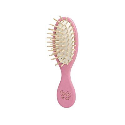 TEK Brosse Ovale Rose Taille Mini Douce sur la peau et les cheveux - Publicité TEK Brosse Ovale Rose Taille Mini Douce sur la peau et les cheveux - Publicité