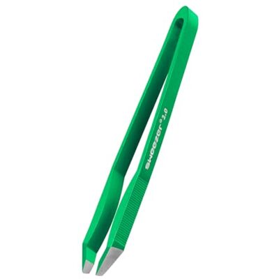 Rubis Switzerland pince à épiler Sweezer 2.0 – slant, inclinée, fine et pointue pour les sourcils ultra precision vert - Publicité Rubis Switzerland pince à épiler Sweezer 2.0 – slant, inclinée, fine et pointue pour les sourcils ultra precision vert - Publicité