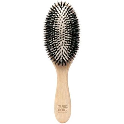 Marlies Möller Travel Allround Hair Brush Brosse à cheveux quotidienne pour les voyages Avec poils de sanglier Nettoie chaque cheveu individuellement Pour tous les types de cheveux - Publicité Marlies Möller Travel Allround Hair Brush Brosse à cheveux quotidienne pour les voyages Avec poils de sanglier Nettoie chaque cheveu individuellement Pour tous les types de cheveux - Publicité