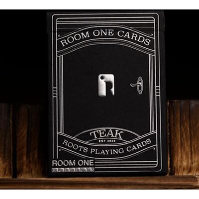 SOLOMAGIA Roots Playing Cards (Teak) by Room One - Publicité SOLOMAGIA Roots Playing Cards (Teak) by Room One - Publicité