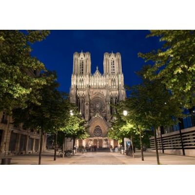 Bluebird Puzzle 1000 pièces Cathédrale de Reims au Crépuscule - Publicité Bluebird Puzzle 1000 pièces Cathédrale de Reims au Crépuscule - Publicité