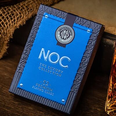 SOLOMAGIA NOC (Blue) The Luxury Collection Playing Cards by Riffle Shuffle x The House of Playing Cards - Publicité SOLOMAGIA NOC (Blue) The Luxury Collection Playing Cards by Riffle Shuffle x The House of Playing Cards - Publicité