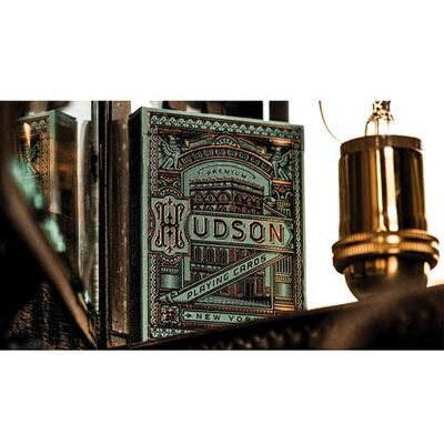 SOLOMAGIA Hudson Playing Cards by theory11 - Publicité SOLOMAGIA Hudson Playing Cards by theory11 - Publicité