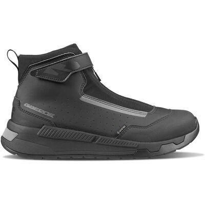 Baskets Moto Gaerne G_ZION GORE-TEX® Black - Publicité Baskets Moto Gaerne G_ZION GORE-TEX® Black - Publicité